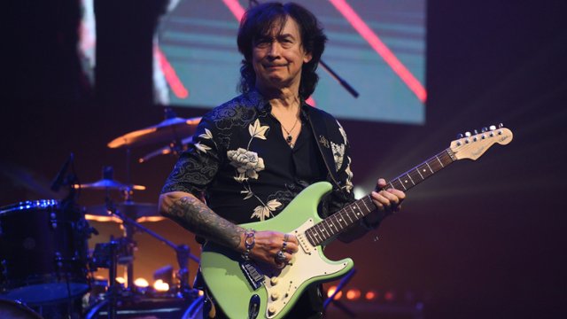 "Mniej obcy": Mikołaj Bukrewicz jako Jan Borysewicz [FOTO]