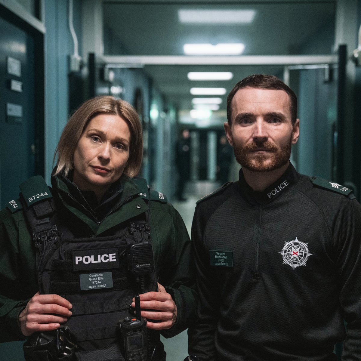 BBC First latem codziennie o 21:00: „Na niebieskich światłach", „Zaproszona" i „Line of Duty"
