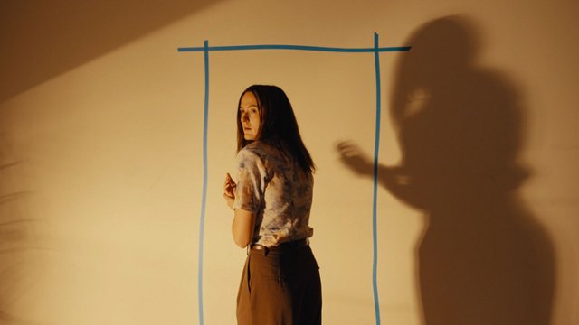 Filmweb poleca "Backrooms. Bez wyjścia"