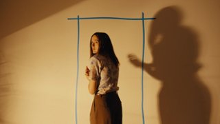 Filmweb poleca "Backrooms. Bez wyjścia"