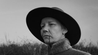 Oscary 2027: Sandra H&uuml;ller w męskim przebraniu wystarczy do zwycięstwa?