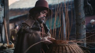 Co plecie Peter Dinklage? Męża Olivii Colman! [ZWIASTUN]