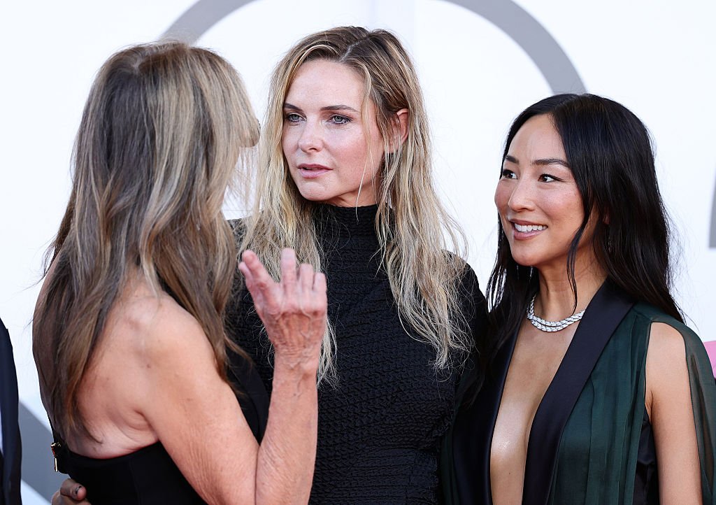 Rebecca Ferguson i Greta Lee w lesbijskim romansie [FOTO]