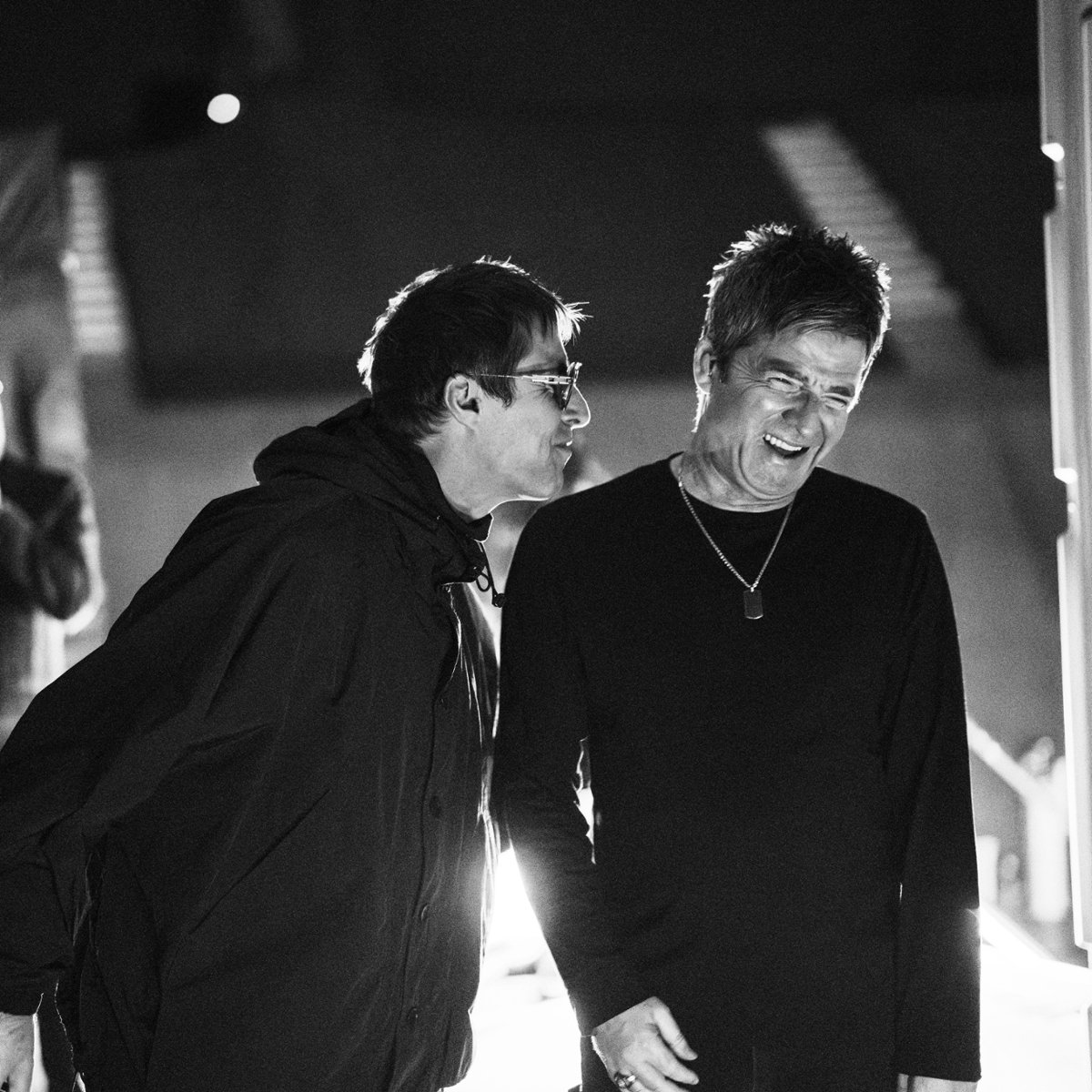 Whatever - Recenzja filmu Oasis: Don't Look Back in Anger (2 026)