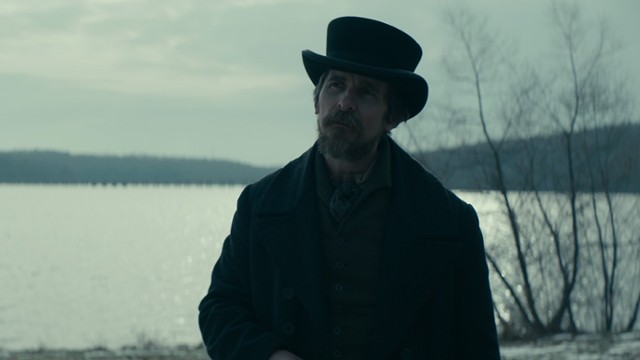 Christian Bale i tw&oacute;rca "Bielma" stworzą remake cenionego...