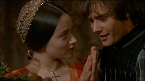 Gwiazdy filmu "Romeo i Julia" kontra studio: to koniec sprawy?