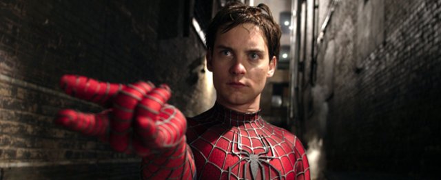 Tobey Maguire wr&oacute;ci w "Spider-Manie 4"? Raimi rozwiewa...