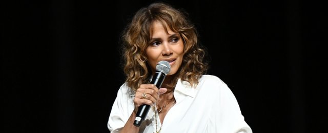 Ile?! Halle Berry wyznaje, że złamała aż 10 kości na planach...