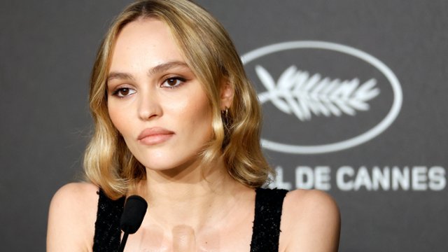 Lily-Rose Depp na nowym zdjęciu z nadchodzącego "Nosferatu" 