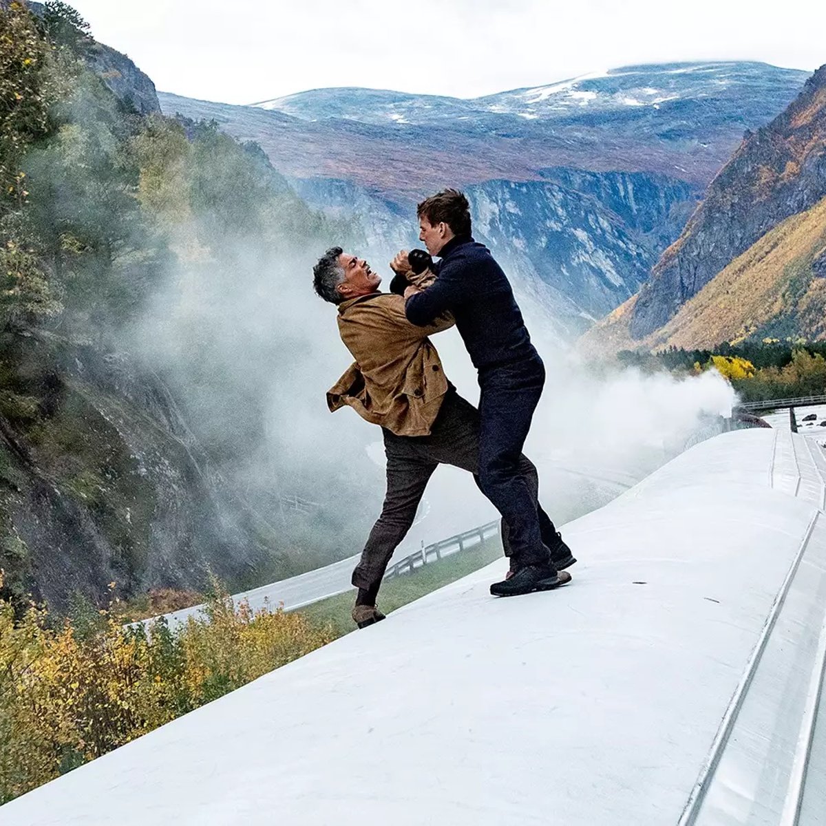 Tom CruiseÂ zemdlaĹ na planie "Mission: Impossible". PowĂłd â skomplikowana scena kaskaderska