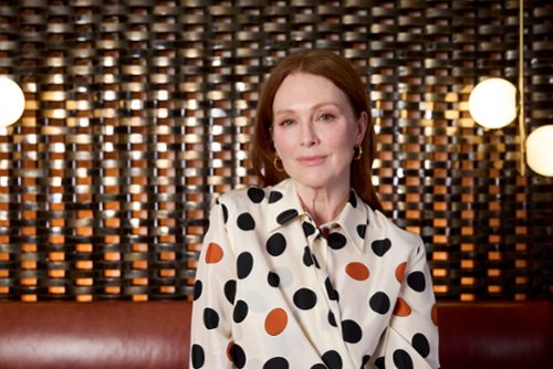 Trump zbanował książkę napisaną przez Julianne Moore