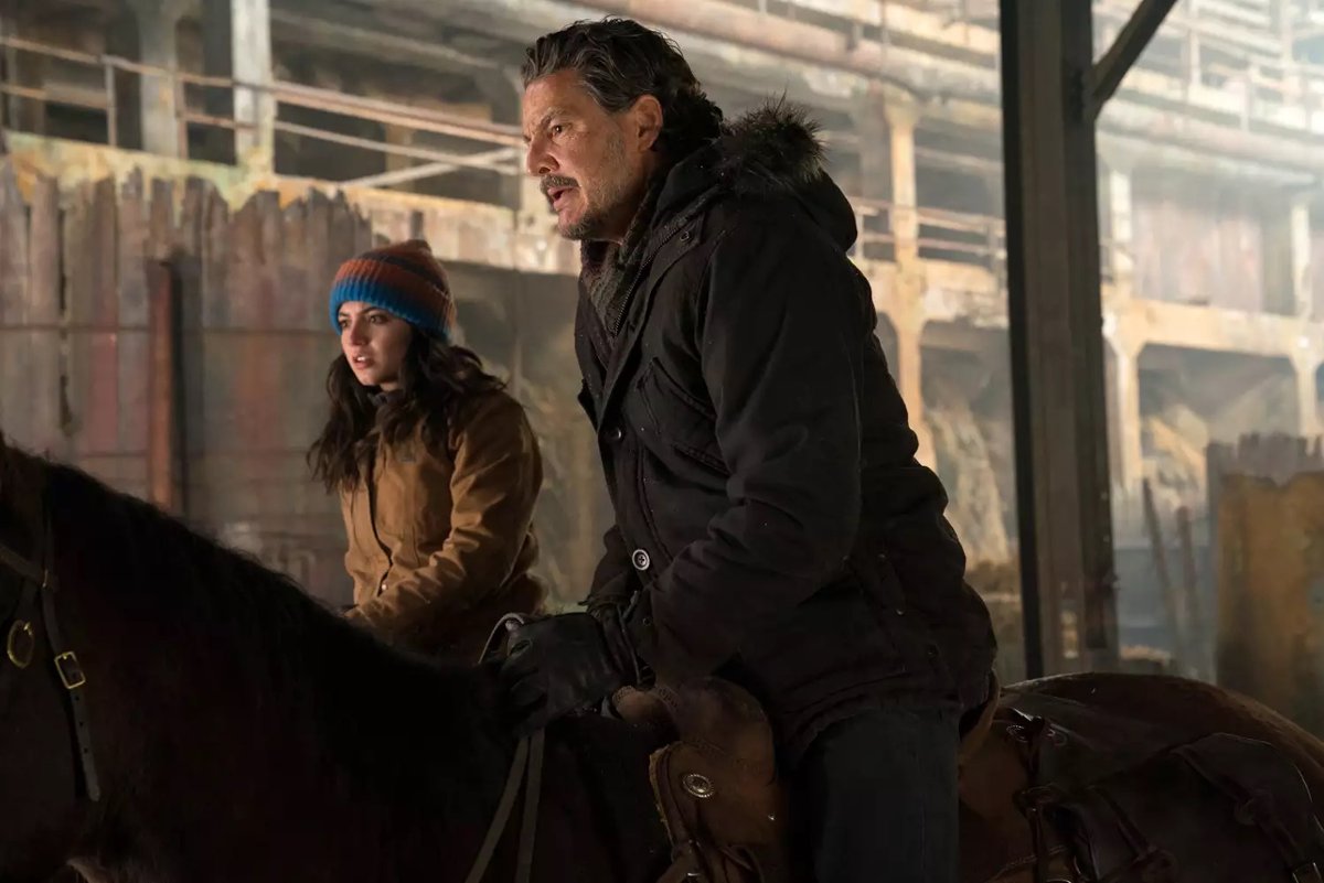 Pedro Pascal i Bella Ramsey komentują szokujący odcinek "The Last of Us"