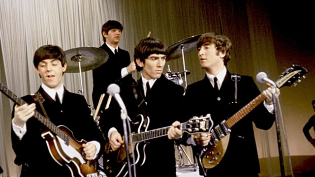 Wiemy, kto napisze scenariusz(e) biografii Beatlesów