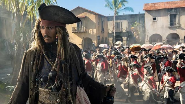 "Piraci z Karaibów": Johnny Depp wraca na pokład?