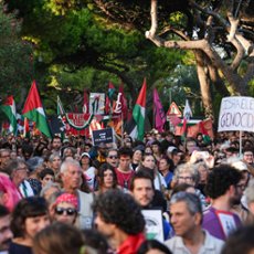 WENECJA 2025: Masowe protesty przeciw ludobójstwie w Gazie docierają na Lido