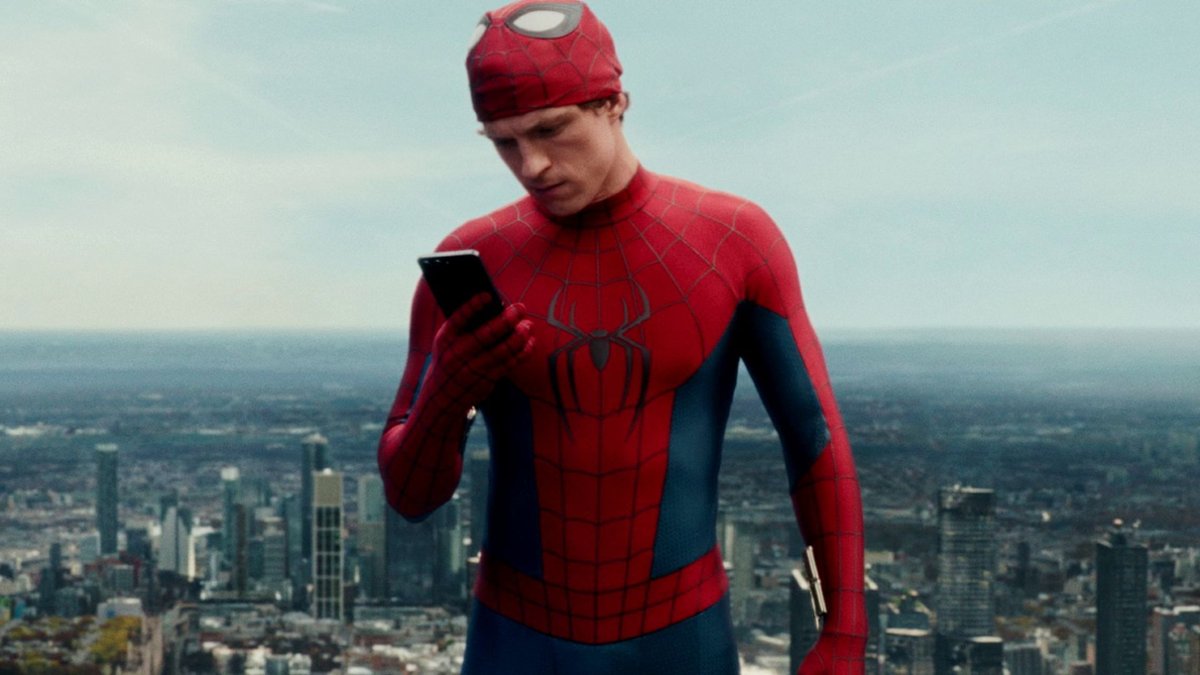 "Spider-Man: Całkiem nowy dzień": co zdradzają pierwsze strony scenariusza?