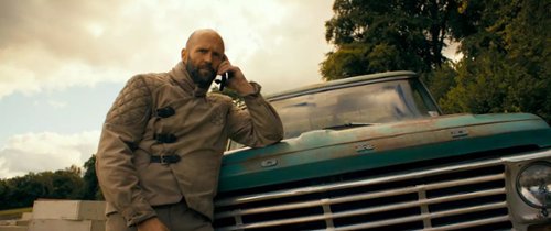 Jason Statham kontra r&oacute;j. Co wiemy o nowym "Pszczelarzu"?