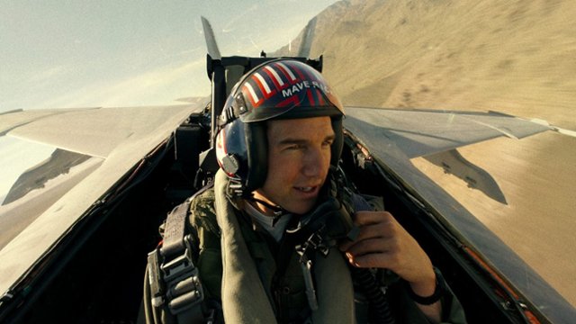 "Top Gun 3" gotowy do startu? Tom Cruise powr&oacute;ci do roli!