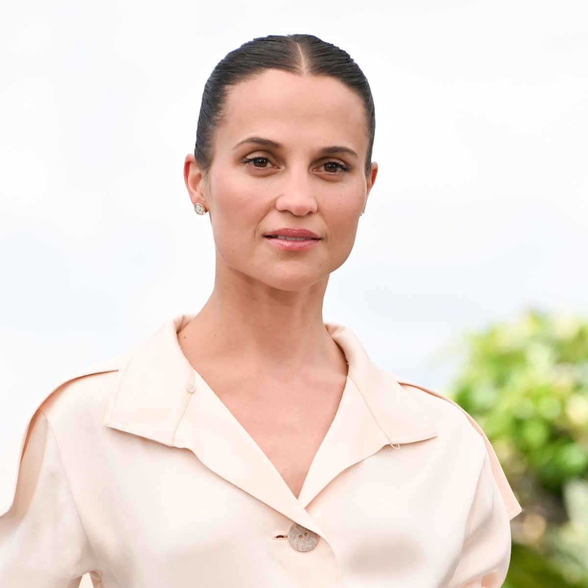 Alicia Vikander dołącza do serialu „Enigma Variations" na Netfliksie