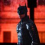 Batman ucieka przed policją na nowych nagraniach z planu