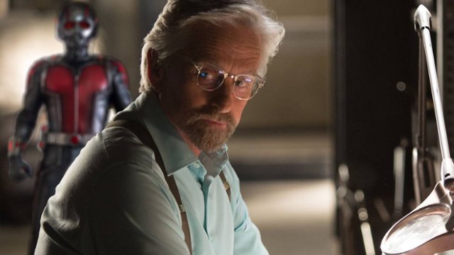 Michael Douglas miał dość Marvela. Prosił, by zabito jego...