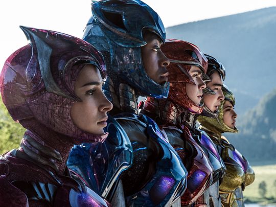 FOTO: Power Rangers w zbrojach, ale bez masek