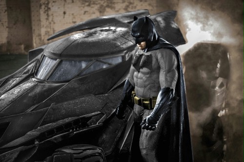 Ben Affleck składa broń. Nie będzie reżyserem "Batmana"