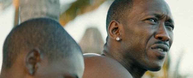 Gwiazda "Moonlight" u boku Toma Hardy'ego i Channinga Tatuma