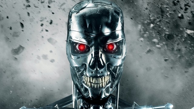 FOTO: Schwarzenegger "poharatany" na planie "Terminatora"