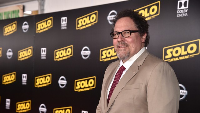 Jon Favreau ujawnia nowe szczegóły serialowych "Gwiezdnych Wojen"