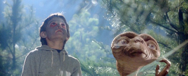 "E.T." i "Szczęki" po raz pierwszy w kinach IMAX. Niestety, tylko...