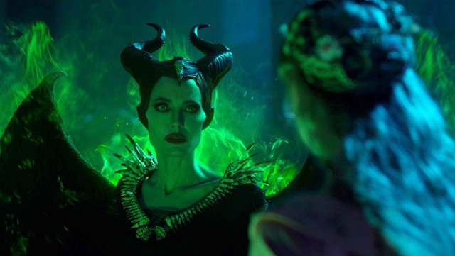 Angelina Jolie powróci jako "Czarownica"? Disney szykuje trzecią...