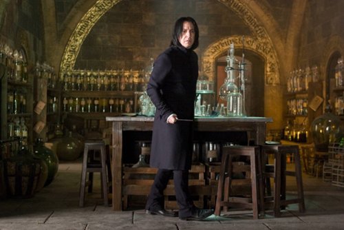 Wiemy, kto może zagrać Snape'a w serialu "Harry Potter"