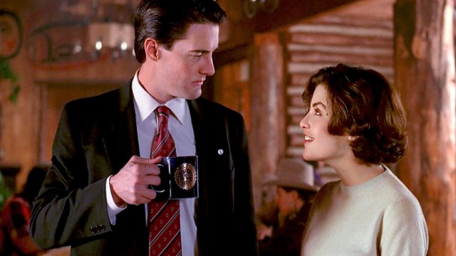 Diane, jest 11:30, 24 lutego. Wjeżdżam do Twin Peaks…