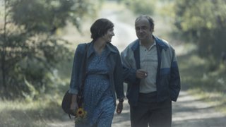 Sp&oacute;r wok&oacute;ł filmu o Jacku i Grażynie Kuroniach. "Pr&oacute;ba szantażu"