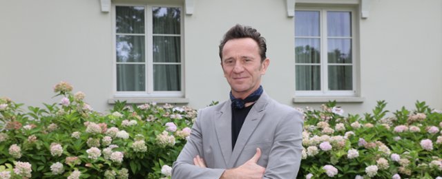 Paweł Wilczak w obsadzie "Lalki"! Wiemy, kogo zagra