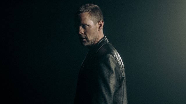 Netflix zekranizował bestseller Jo Nesb&oslash;. Oto zwiastun "Harry'ego...