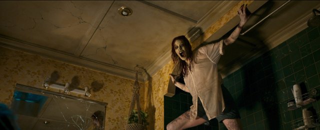 "Evil Dead Burn": jest pierwszy teaser! Czołgaj się albo giń