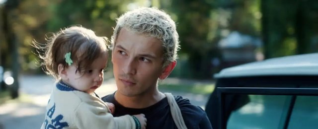OGLĄDAMY W HBO MAX: Czy sztuka może budować pomost między...