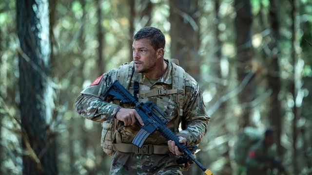Wiemy, kto może zastąpić Jasona Momoę w ekranizacji "Helldivers"