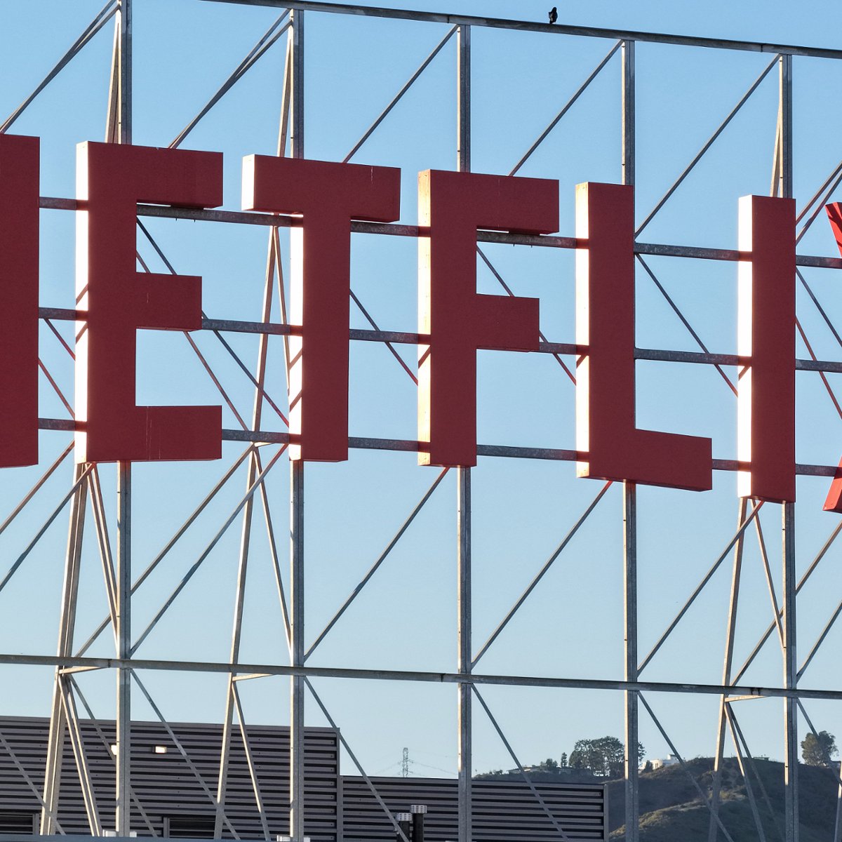 Netflix traci widzów drugich sezonów: „One Piece" -30%, „Awantura" -70%