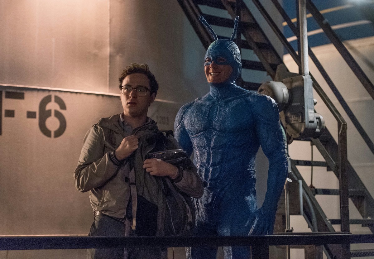 FOTO: Łycha! Czyli nowe zdjęcia z "The Tick"