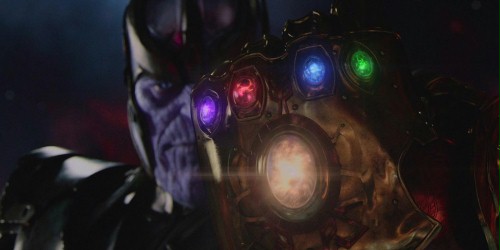 FOTO: Czapka z logiem "Infinity War