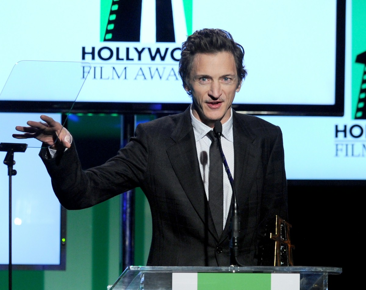 John Hawkes prawdziwym superbohaterem