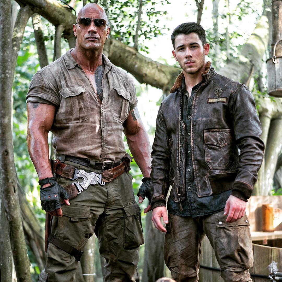FOTO: Nick Jonas gotowy do gry w "Jumanji"