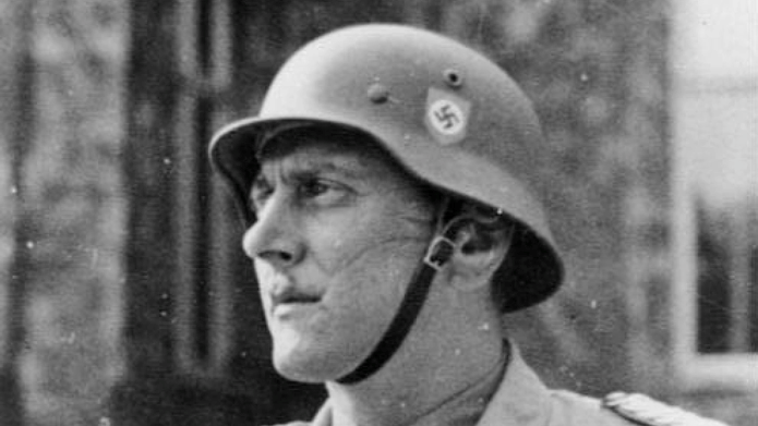 Historia zausznika Hitlera, kt&oacute;ry został agentem Mosadu, trafi do...