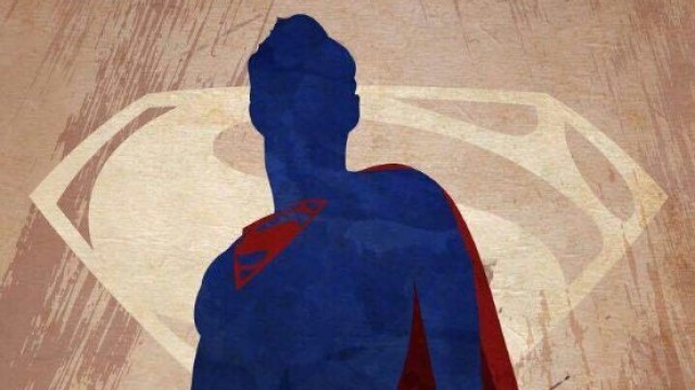 FOTO: Superman na plakacie "Ligi Sprawiedliwości" daje nadzieję