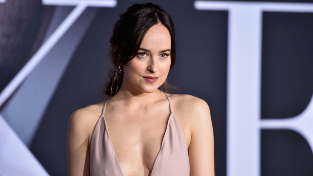 Dakota Johnson założy firmę przemycającą narkotyki za pomocą...