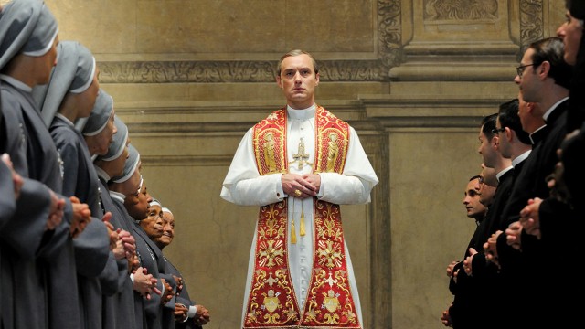 "Młody papież" wśród najlepszych seriali świata