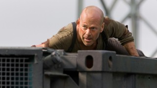 Bruce Willis przejmie kontrolę nad elektrownią atomową